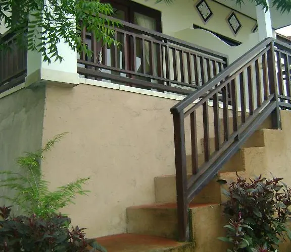 ホリデーパーク Sinar Bali 2 アメッド